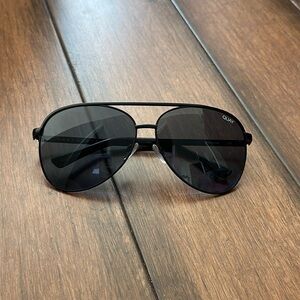 QUAY AUSTRALIA Vivienne Sunglasses